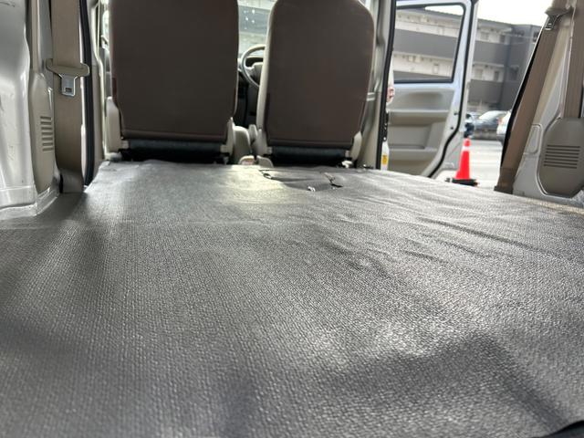 ＮＶ１００クリッパーバン ＤＸ　平成３０年式・走行距離２００００ｋｍ・事業用登録可・フルフラット・リクライニングシート・積載量３５０ｋｇ・５ＡＧＳ車・２ｎｄ発進車・純正ラジオ・ＡＭＭ・１カ月無償保証・１０００ｋｍ（39枚目）