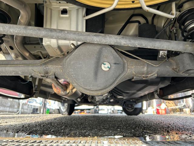 ＮＶ１００クリッパーバン ＤＸ　平成３０年式・走行距離２００００ｋｍ・事業用登録可・フルフラット・リクライニングシート・積載量３５０ｋｇ・５ＡＧＳ車・２ｎｄ発進車・純正ラジオ・ＡＭＭ・１カ月無償保証・１０００ｋｍ（60枚目）