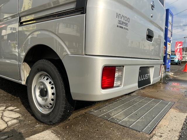 ＮＶ１００クリッパーバン ＤＸ　平成３０年式・走行距離２００００ｋｍ・事業用登録可・フルフラット・リクライニングシート・積載量３５０ｋｇ・５ＡＧＳ車・２ｎｄ発進車・純正ラジオ・ＡＭＭ・１カ月無償保証・１０００ｋｍ（65枚目）