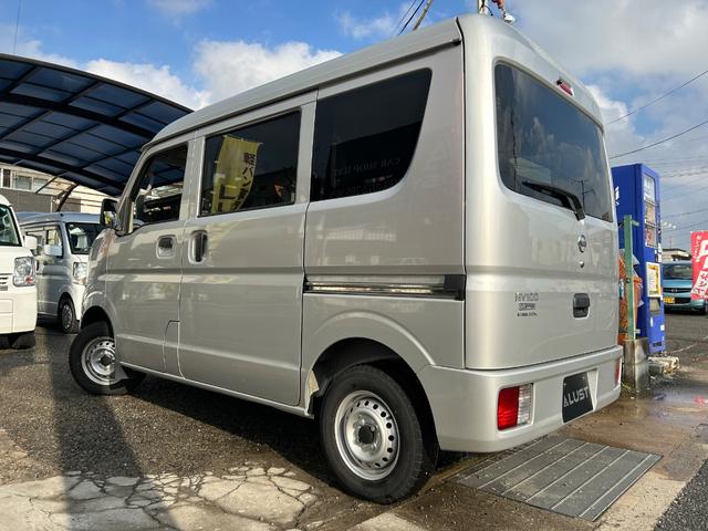 ＮＶ１００クリッパーバン ＤＸ　平成３０年式・走行距離２００００ｋｍ・事業用登録可・フルフラット・リクライニングシート・積載量３５０ｋｇ・５ＡＧＳ車・２ｎｄ発進車・純正ラジオ・ＡＭＭ・１カ月無償保証・１０００ｋｍ（68枚目）