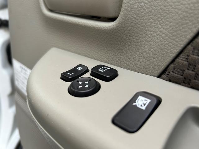 エブリイ ジョイン　平成２９年式・走行距離７２０００ｋｍ・ＥＴＣ車載器・事業用登録可・キーレスエントリー・電動格納式ミラー・パワーウィンドウ・オーバーヘッドシェルフ・アームレスト・分割シート・フルフラット・１ヶ月無償保証（29枚目）