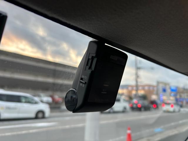 エブリイ ジョイン　平成２９年式・走行距離７２０００ｋｍ・ＥＴＣ車載器・事業用登録可・キーレスエントリー・電動格納式ミラー・パワーウィンドウ・オーバーヘッドシェルフ・アームレスト・分割シート・フルフラット・１ヶ月無償保証（35枚目）