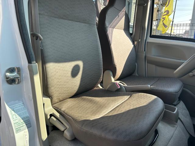 ＮＶ１００クリッパーバン ＤＸ　令和２年式・走行距離２５０００ｋｍ・ルーフキャリア・７インチナビゲーション・Ｂｌｕｅｔｏｏｔｈ・ラジオ・ＡＭ・ＦＭ・マニュアルエアコン・マニュアルヒーター・集中ドアロックキット・フルフラット（41枚目）