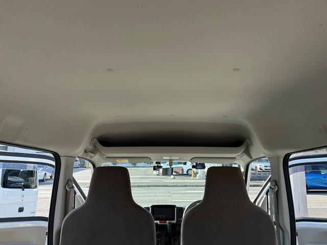 ＮＶ１００クリッパーバン ＤＸ　令和２年式・走行距離２５０００ｋｍ・ルーフキャリア・７インチナビゲーション・Ｂｌｕｅｔｏｏｔｈ・ラジオ・ＡＭ・ＦＭ・マニュアルエアコン・マニュアルヒーター・集中ドアロックキット・フルフラット（51枚目）