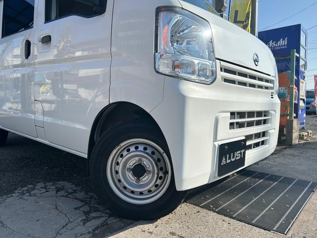 ＮＶ１００クリッパーバン ＤＸ　令和２年式・走行距離２５０００ｋｍ・ルーフキャリア・７インチナビゲーション・Ｂｌｕｅｔｏｏｔｈ・ラジオ・ＡＭ・ＦＭ・マニュアルエアコン・マニュアルヒーター・集中ドアロックキット・フルフラット（75枚目）