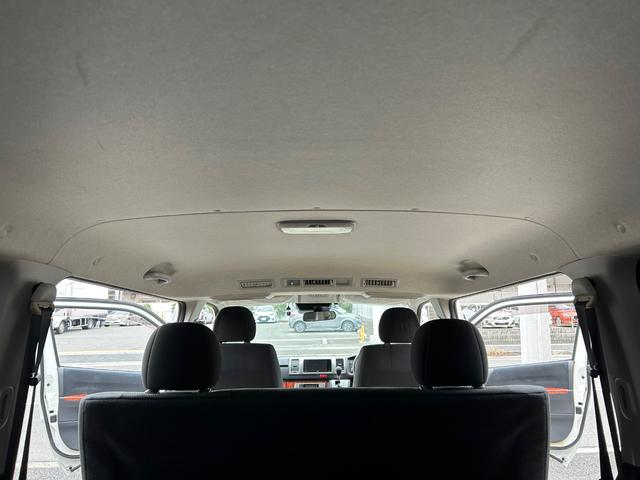 ハイエースバン ロングスーパーＧＬ　カスタムカー・２０１９年式・２３５００ｋｍ・モデリスタエアロ・ＬＥＤ・バッドパネル・ワークホイール・新品・７インチナビゲーション・フルセグＴＶ・ＥＴＣ・バックカメラ・ベッドキット・車中泊・コーティング（51枚目）