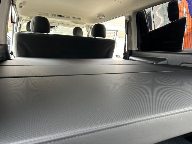 ハイエースバン ロングスーパーＧＬ　カスタムカー・２０１９年式・２３５００ｋｍ・モデリスタエアロ・ＬＥＤ・バッドパネル・ワークホイール・新品・７インチナビゲーション・フルセグＴＶ・ＥＴＣ・バックカメラ・ベッドキット・車中泊・コーティング（54枚目）