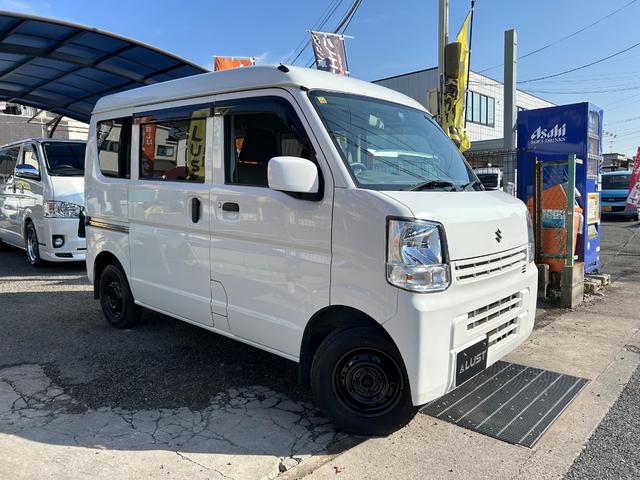 エブリイ ジョイン　平成２９年式・走行距離６４０００ｋｍ・ＥＴＣ車載器・キーレスエントリー・電動格納式ミラー・パワーウィンドウ・オーバーヘッドシェルフ・集中ドアロックキット・分割シート・フルフラット・１ヶ月無償保証（3枚目）