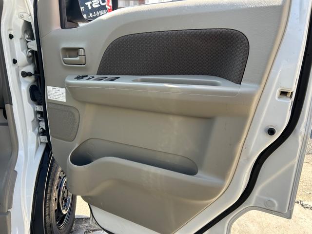 エブリイ ジョイン　平成２９年式・走行距離６４０００ｋｍ・ＥＴＣ車載器・キーレスエントリー・電動格納式ミラー・パワーウィンドウ・オーバーヘッドシェルフ・集中ドアロックキット・分割シート・フルフラット・１ヶ月無償保証（27枚目）