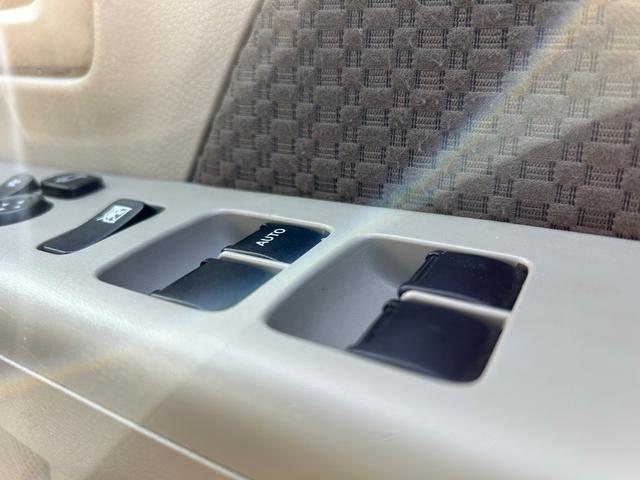 エブリイ ジョイン　平成２９年式・走行距離６４０００ｋｍ・ＥＴＣ車載器・キーレスエントリー・電動格納式ミラー・パワーウィンドウ・オーバーヘッドシェルフ・集中ドアロックキット・分割シート・フルフラット・１ヶ月無償保証（29枚目）