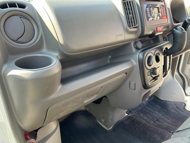 エブリイ ジョイン　平成２９年式・走行距離６４０００ｋｍ・ＥＴＣ車載器・キーレスエントリー・電動格納式ミラー・パワーウィンドウ・オーバーヘッドシェルフ・集中ドアロックキット・分割シート・フルフラット・１ヶ月無償保証（35枚目）