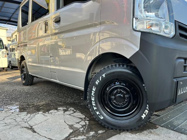 ＮＶ１００クリッパーバン ＤＸ　ＧＬセーフティパッケージ　令和２年式・走行距離８０００ｋｍ・カスタムカー・マットブラック塗装・７インチナビゲーション・Ｂｌｕｅｔｏｏｔｈ・ドライブレコーダー・キーレスエントリー・パワーウィンドウ・電動格納式ミラー・１年保証（15枚目）