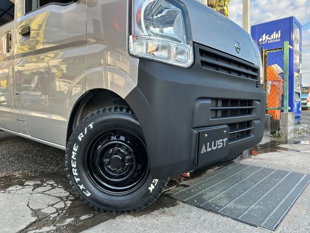 ＮＶ１００クリッパーバン ＤＸ　ＧＬセーフティパッケージ　令和２年式・走行距離８０００ｋｍ・カスタムカー・マットブラック塗装・７インチナビゲーション・Ｂｌｕｅｔｏｏｔｈ・ドライブレコーダー・キーレスエントリー・パワーウィンドウ・電動格納式ミラー・１年保証（17枚目）