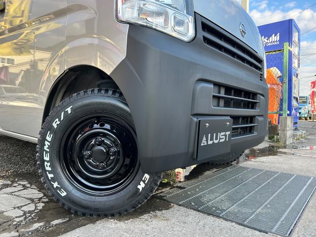 ＮＶ１００クリッパーバン ＤＸ　ＧＬセーフティパッケージ　令和２年式・走行距離８０００ｋｍ・カスタムカー・マットブラック塗装・７インチナビゲーション・Ｂｌｕｅｔｏｏｔｈ・ドライブレコーダー・キーレスエントリー・パワーウィンドウ・電動格納式ミラー・１年保証（19枚目）