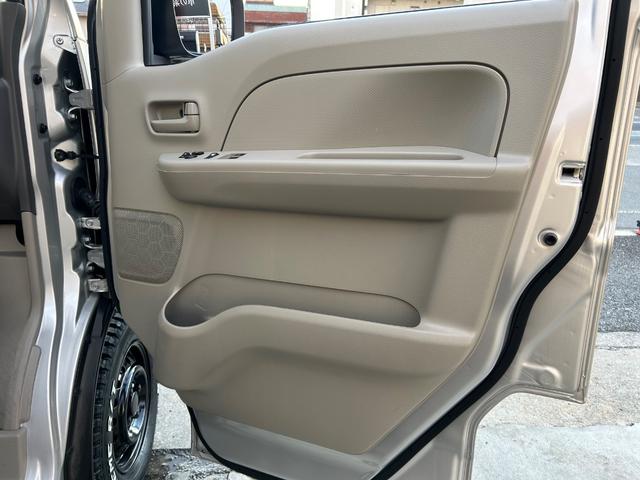 ＮＶ１００クリッパーバン ＤＸ　ＧＬセーフティパッケージ　令和２年式・走行距離８０００ｋｍ・カスタムカー・マットブラック塗装・７インチナビゲーション・Ｂｌｕｅｔｏｏｔｈ・ドライブレコーダー・キーレスエントリー・パワーウィンドウ・電動格納式ミラー・１年保証（33枚目）