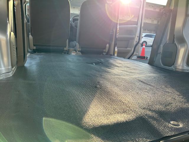 ＮＶ１００クリッパーバン ＤＸ　ＧＬセーフティパッケージ　令和２年式・走行距離８０００ｋｍ・カスタムカー・マットブラック塗装・７インチナビゲーション・Ｂｌｕｅｔｏｏｔｈ・ドライブレコーダー・キーレスエントリー・パワーウィンドウ・電動格納式ミラー・１年保証（54枚目）