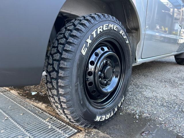 ＮＶ１００クリッパーバン ＤＸ　ＧＬセーフティパッケージ　令和２年式・走行距離８０００ｋｍ・カスタムカー・マットブラック塗装・７インチナビゲーション・Ｂｌｕｅｔｏｏｔｈ・ドライブレコーダー・キーレスエントリー・パワーウィンドウ・電動格納式ミラー・１年保証（69枚目）