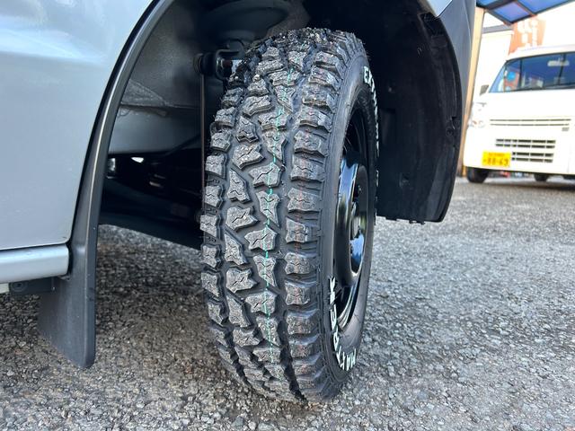 ＮＶ１００クリッパーバン ＤＸ　ＧＬセーフティパッケージ　令和２年式・走行距離８０００ｋｍ・カスタムカー・マットブラック塗装・７インチナビゲーション・Ｂｌｕｅｔｏｏｔｈ・ドライブレコーダー・キーレスエントリー・パワーウィンドウ・電動格納式ミラー・１年保証（70枚目）