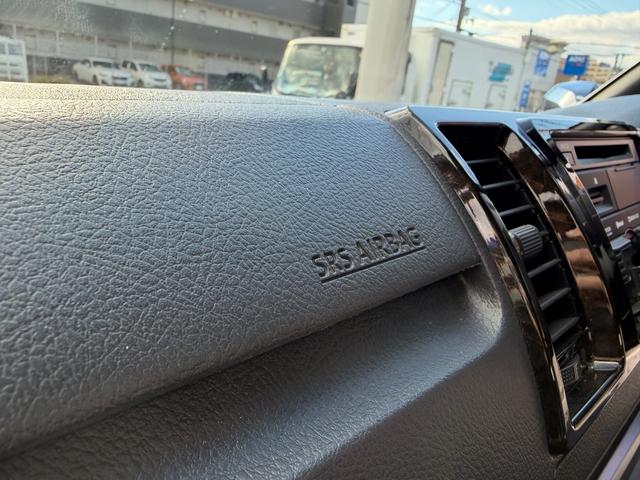 ハイエースバン スーパーＧＬ　ダークプライムＩＩ　カスタムカー・１０インチフローティングナビ・フルセグＴＶ・Ｂｌｕｅｔｏｏｔｈ・ＥＴＣ・ＥＳＳＥＸバッドパネル・フロントスポイラー・オーバーフェンダー・ローダウン・ホイール・タイヤ・車中泊ベッドキット（39枚目）