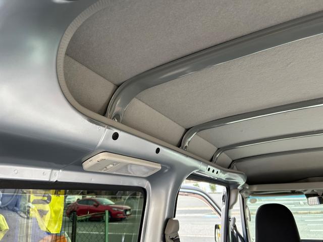 ハイゼットカーゴ ＤＸ　ＳＡＩＩＩ　令和２年・９４０００ＫＭ・事業登録可・パワステ・パワーウィンドウ・キーレス・助手席エアバック・純正ラジオ・ＡＭ・ＦＭ・マニュアルエアコン・クーラー・両側スライドドア・１カ月無償保証・１０００Ｋｍ（47枚目）