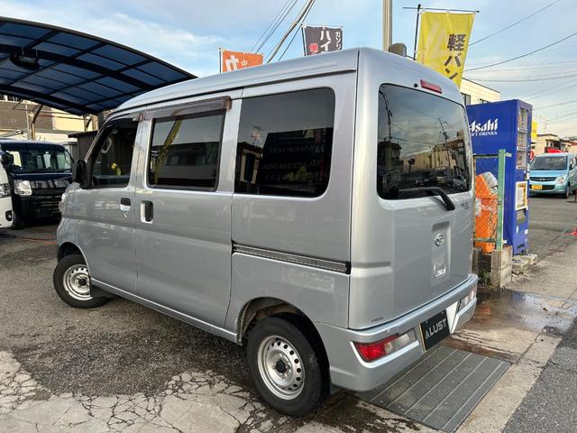 ハイゼットカーゴ ＤＸ　ＳＡＩＩＩ　令和２年・９４０００ＫＭ・事業登録可・パワステ・パワーウィンドウ・キーレス・助手席エアバック・純正ラジオ・ＡＭ・ＦＭ・マニュアルエアコン・クーラー・両側スライドドア・１カ月無償保証・１０００Ｋｍ（61枚目）