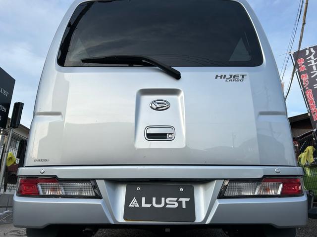 ハイゼットカーゴ ＤＸ　ＳＡＩＩＩ　令和２年・９４０００ＫＭ・事業登録可・パワステ・パワーウィンドウ・キーレス・助手席エアバック・純正ラジオ・ＡＭ・ＦＭ・マニュアルエアコン・クーラー・両側スライドドア・１カ月無償保証・１０００Ｋｍ（64枚目）