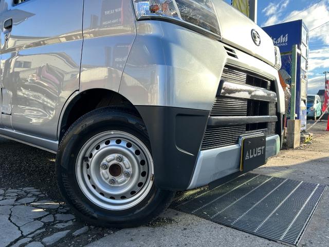 ハイゼットカーゴ ＤＸ　ＳＡＩＩＩ　令和２年式・走行距離９００００ｋｍ・キーレス・パワーウィンドウ・オーバーヘッドシェルフ・パワステ・エアバック・マニュアルエアコン・マニュアルヒーター・ＬＥＤヘッドライト・１カ月無償保証・１０００ｋｍ（69枚目）