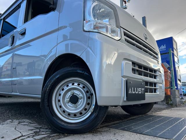 ＮＶ１００クリッパーバン ＤＸ　セーフティパッケージ　令和２年式・走行距離６４０００ＫＭ・事業登録可・ハイルーフ・パワステ・マニュアルエアコン・クーラー・助手席エアバック・純正ラジオ・ＡＭ・ＦＭ・５ＡＧＳ車・両側スライドドア・１カ月無償保証・１０００Ｋｍ（12枚目）