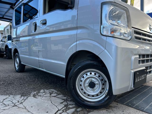 ＮＶ１００クリッパーバン ＤＸ　セーフティパッケージ　令和２年式・走行距離６４０００ＫＭ・事業登録可・ハイルーフ・パワステ・マニュアルエアコン・クーラー・助手席エアバック・純正ラジオ・ＡＭ・ＦＭ・５ＡＧＳ車・両側スライドドア・１カ月無償保証・１０００Ｋｍ（14枚目）