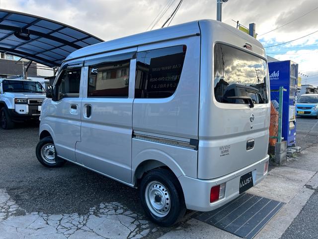 ＮＶ１００クリッパーバン ＤＸ　セーフティパッケージ　令和２年式・走行距離６４０００ＫＭ・事業登録可・ハイルーフ・パワステ・マニュアルエアコン・クーラー・助手席エアバック・純正ラジオ・ＡＭ・ＦＭ・５ＡＧＳ車・両側スライドドア・１カ月無償保証・１０００Ｋｍ（52枚目）