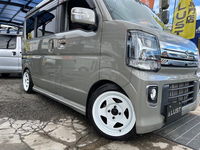 エブリイワゴン ＰＺターボスペシャル　カスタムカー・車高調・ホイール・エアロ・７インチナビゲーション・Ｂｌｕｅｔｏｏｔｈ・ＣＤ・ＤＶＤ・ラジオ・シートカバー・両側パワースライドドア・ＬＥＤ・オートステップ・オーバーヘッドシェルフ・ヒーター（11枚目）