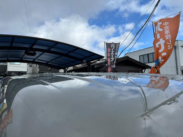 エブリイワゴン ＰＺターボスペシャル　カスタムカー・車高調・ホイール・エアロ・７インチナビゲーション・Ｂｌｕｅｔｏｏｔｈ・ＣＤ・ＤＶＤ・ラジオ・シートカバー・両側パワースライドドア・ＬＥＤ・オートステップ・オーバーヘッドシェルフ・ヒーター（25枚目）