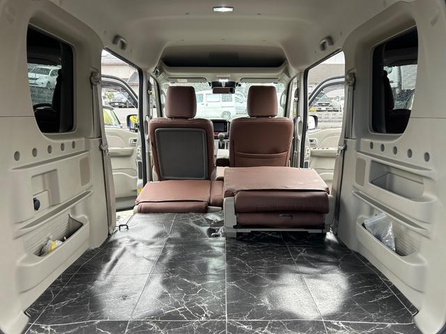 エブリイワゴン ＰＺターボスペシャル　カスタムカー・車高調・ホイール・エアロ・７インチナビゲーション・Ｂｌｕｅｔｏｏｔｈ・ＣＤ・ＤＶＤ・ラジオ・シートカバー・両側パワースライドドア・ＬＥＤ・オートステップ・オーバーヘッドシェルフ・ヒーター（50枚目）