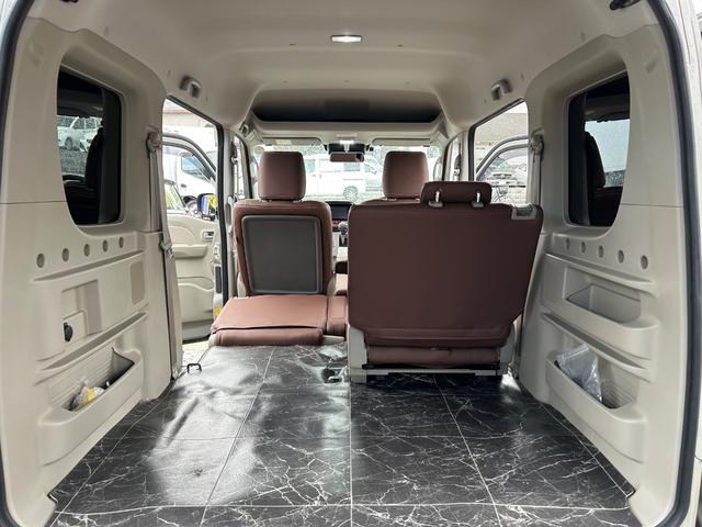 エブリイワゴン ＰＺターボスペシャル　カスタムカー・車高調・ホイール・エアロ・７インチナビゲーション・Ｂｌｕｅｔｏｏｔｈ・ＣＤ・ＤＶＤ・ラジオ・シートカバー・両側パワースライドドア・ＬＥＤ・オートステップ・オーバーヘッドシェルフ・ヒーター（51枚目）