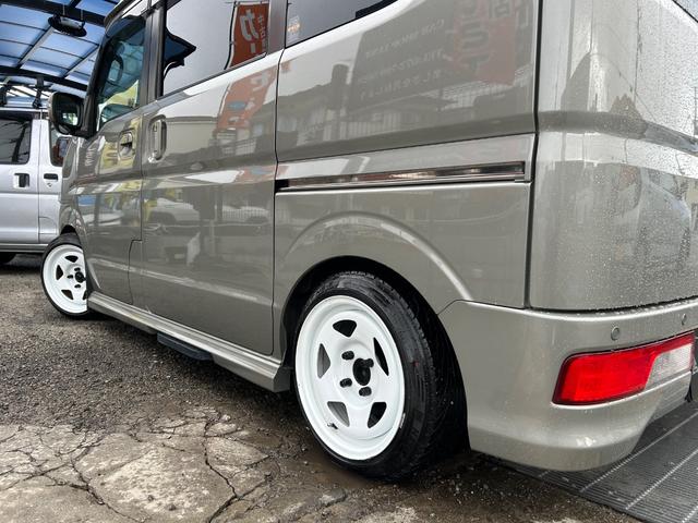 エブリイワゴン ＰＺターボスペシャル　カスタムカー・車高調・ホイール・エアロ・７インチナビゲーション・Ｂｌｕｅｔｏｏｔｈ・ＣＤ・ＤＶＤ・ラジオ・シートカバー・両側パワースライドドア・ＬＥＤ・オートステップ・オーバーヘッドシェルフ・ヒーター（64枚目）