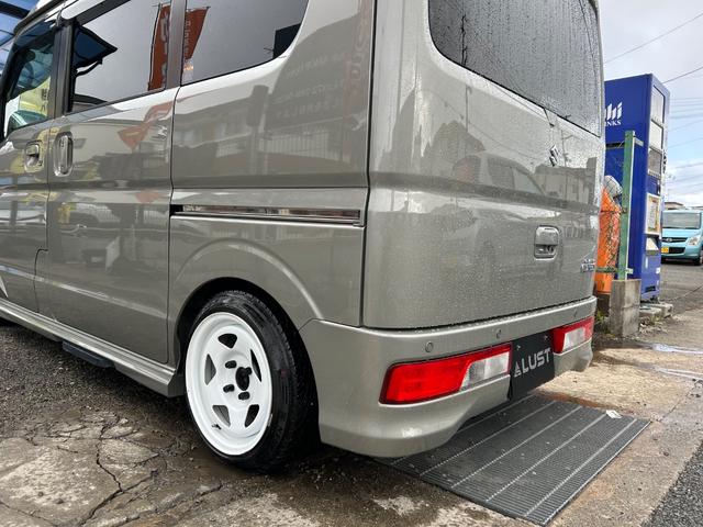 エブリイワゴン ＰＺターボスペシャル　カスタムカー・車高調・ホイール・エアロ・７インチナビゲーション・Ｂｌｕｅｔｏｏｔｈ・ＣＤ・ＤＶＤ・ラジオ・シートカバー・両側パワースライドドア・ＬＥＤ・オートステップ・オーバーヘッドシェルフ・ヒーター（68枚目）