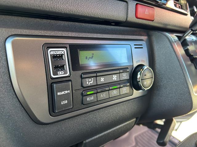 ハイエースバン スーパーGL ダークプライムII カスタムカー・アルパイン11インチナビゲーション・12.8インチフリップダウンモニター・ESSEXバッドパネル・ファブレスホイール・ローダウン・エアロ・ゴルゴセキュリティー・高音質スピーカー(44枚目)