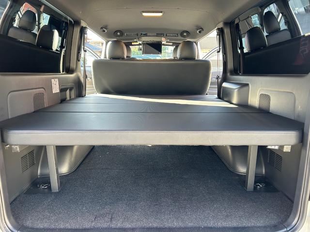 ハイエースバン スーパーGL ダークプライムII カスタムカー・アルパイン11インチナビゲーション・12.8インチフリップダウンモニター・ESSEXバッドパネル・ファブレスホイール・ローダウン・エアロ・ゴルゴセキュリティー・高音質スピーカー(66枚目)