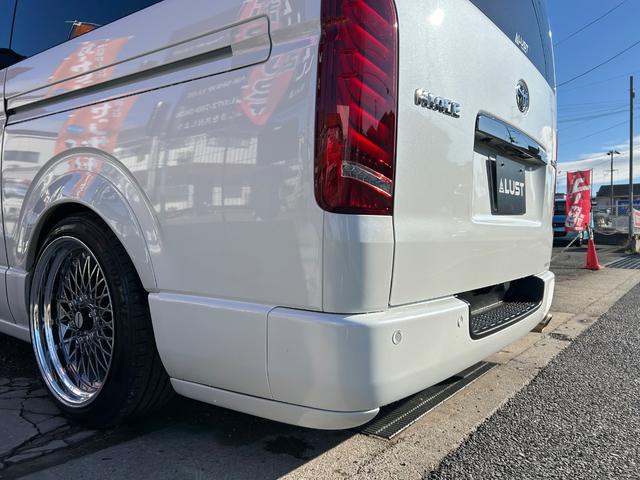 ハイエースバン スーパーGL ダークプライムII カスタムカー・アルパイン11インチナビゲーション・12.8インチフリップダウンモニター・ESSEXバッドパネル・ファブレスホイール・ローダウン・エアロ・ゴルゴセキュリティー・高音質スピーカー(78枚目)