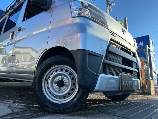 ハイゼットカーゴ ＤＸ　ＳＡＩＩＩ　令和２年式・走行距離９５０００ｋｍ・ルーフキャリア・ＬＥＤヘッドライト・キーレス・パワーウィンドウ・オーバーヘッドシェルフ・パワステ・エアバック・マニュアルエアコン・マニュアルヒーター・１カ月無償保証（21枚目）