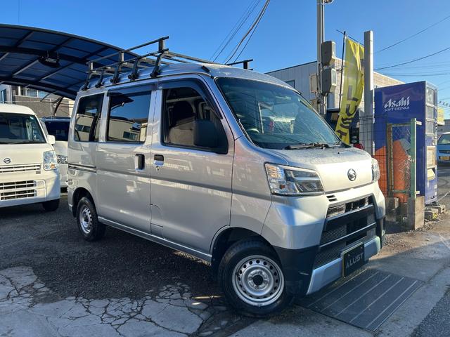 ハイゼットカーゴ ＤＸ　ＳＡＩＩＩ　令和２年式・走行距離９５０００ｋｍ・ルーフキャリア・ＬＥＤヘッドライト・キーレス・パワーウィンドウ・オーバーヘッドシェルフ・パワステ・エアバック・マニュアルエアコン・マニュアルヒーター・１カ月無償保証（76枚目）