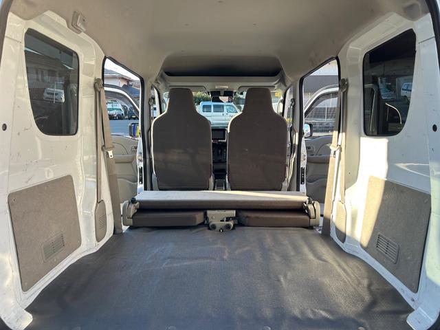 ＮＶ１００クリッパーバン ＤＸ　ＧＬセーフティパッケージ　令和１年式・走行距離７２０００ｋｍ・７インチナビ・Ｂｌｕｅｔｏｏｔｈ・キーレス・パワーウィンドウ・オーバーヘッドシェルフ・パワステ・エアバック・マニュアルエアコン・マニュアルヒーター・１カ月無償保証（47枚目）