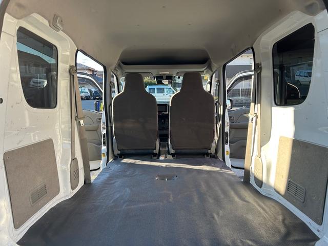 ＮＶ１００クリッパーバン ＤＸ　ＧＬセーフティパッケージ　令和１年式・走行距離７２０００ｋｍ・７インチナビ・Ｂｌｕｅｔｏｏｔｈ・キーレス・パワーウィンドウ・オーバーヘッドシェルフ・パワステ・エアバック・マニュアルエアコン・マニュアルヒーター・１カ月無償保証（48枚目）