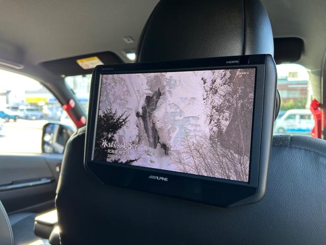 ハイエースバン スーパーＧＬ　ダークプライムＩＩ　カスタムカー・アルパイン１１インチＢＩＧ　Ｘナビ・リアモニター・天井スピーカー・高音質・バッドパネル・モデリスタエアロ・新品ホイール・タイヤ・ローダウン・車中泊ベッドキット・１２カ月無償保証（36枚目）