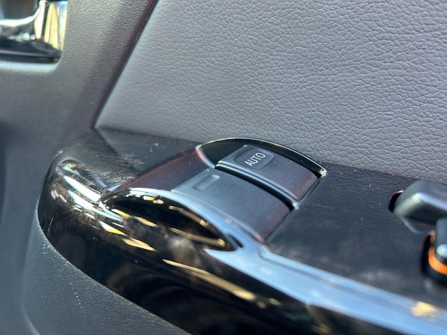 ハイエースバン スーパーＧＬ　ダークプライムＩＩ　カスタムカー・アルパイン１１インチＢＩＧ　Ｘナビ・リアモニター・天井スピーカー・高音質・バッドパネル・モデリスタエアロ・新品ホイール・タイヤ・ローダウン・車中泊ベッドキット・１２カ月無償保証（46枚目）