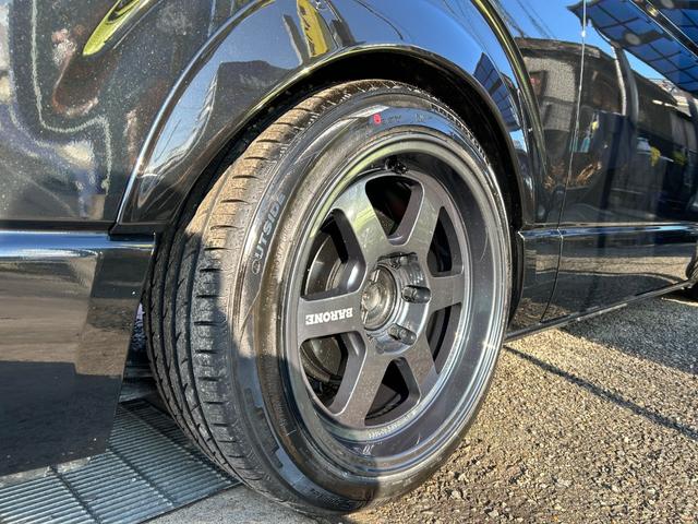 ハイエースバン スーパーＧＬ　ダークプライムＩＩ　カスタムカー・アルパイン１１インチＢＩＧ　Ｘナビ・リアモニター・天井スピーカー・高音質・バッドパネル・モデリスタエアロ・新品ホイール・タイヤ・ローダウン・車中泊ベッドキット・１２カ月無償保証（79枚目）