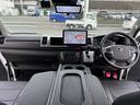 【インパネ周り】視界がよく運転しやすい設計となっております。インパネ周りもすっきりと洗練されたデザインで高級感が溢れています。日々のドライブを飽きさせません。