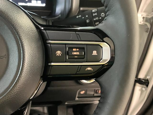 スペーシアカスタム カスタム　ＨＹＢＲＩＤ　ＸＳ　９インチナビ・全方位カメラ・電動パーキングブレーキ・フロントドライブレコーダー・ＬＥＤヘッドランプ・リアドア両側電動スライドドア・スリムサーキュレーター・ステアリングヒーター・シートヒーター（13枚目）