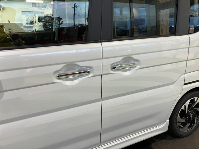 スペーシアカスタム カスタム　ＨＹＢＲＩＤ　ＸＳ　９インチナビ・全方位カメラ・電動パーキングブレーキ・フロントドライブレコーダー・ＬＥＤヘッドランプ・リアドア両側電動スライドドア・スリムサーキュレーター・ステアリングヒーター・シートヒーター（37枚目）