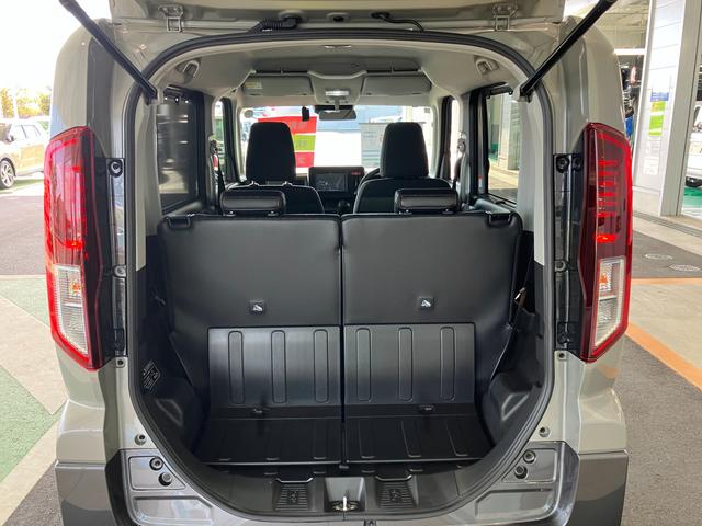 �ʏ�̉׎��͂���Ȋ����I���A�V�[�g��O���փX���C�h����Ɖ��s�����g�債�Ă�葽���̉ו��̐ύڂ��\�I